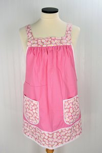 Daisies & Pin Dots on Pink Pinafore Apron with no ties, relaxed fit smock apron with pockets, made to order (XS - 5X)